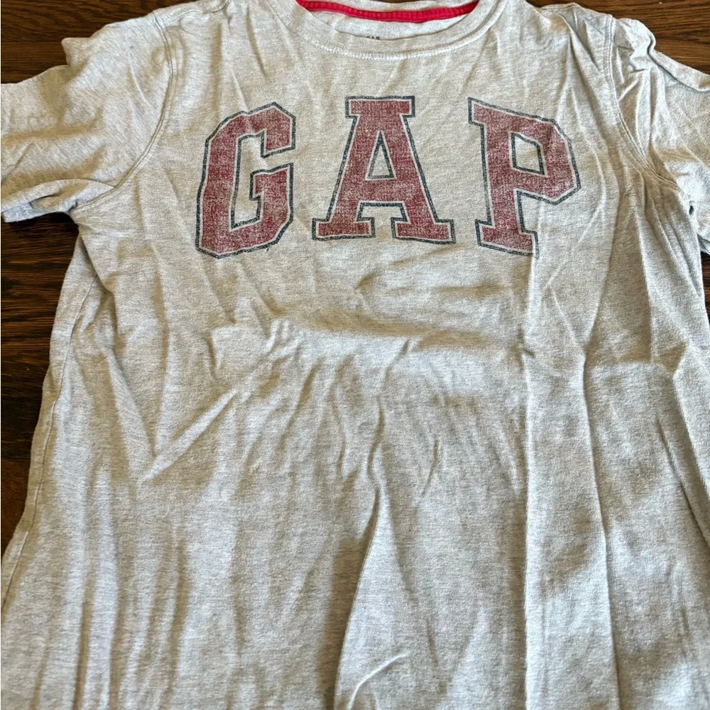 Gap kids boys tee shirt